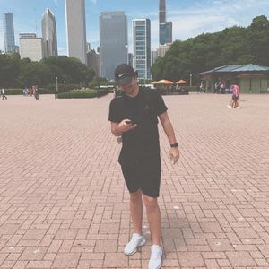 Meet your Posher, Brock